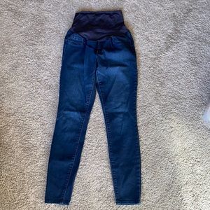 Old navy maternity jeans